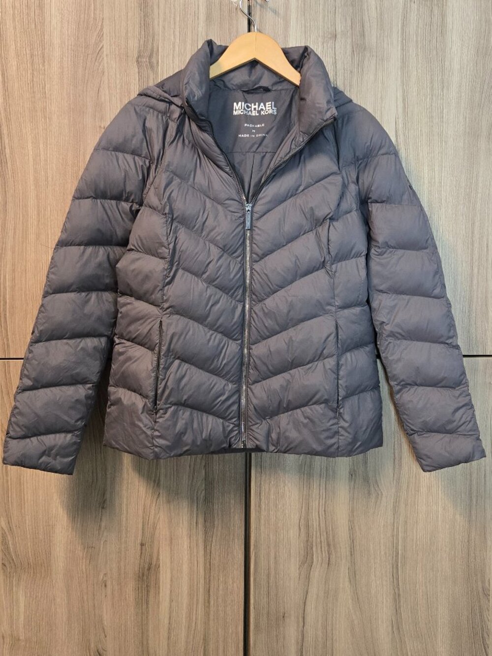 Michael Kors Hooded Puffer Jacket Womens Grey Chunky Ribbed Full Zip Packable M